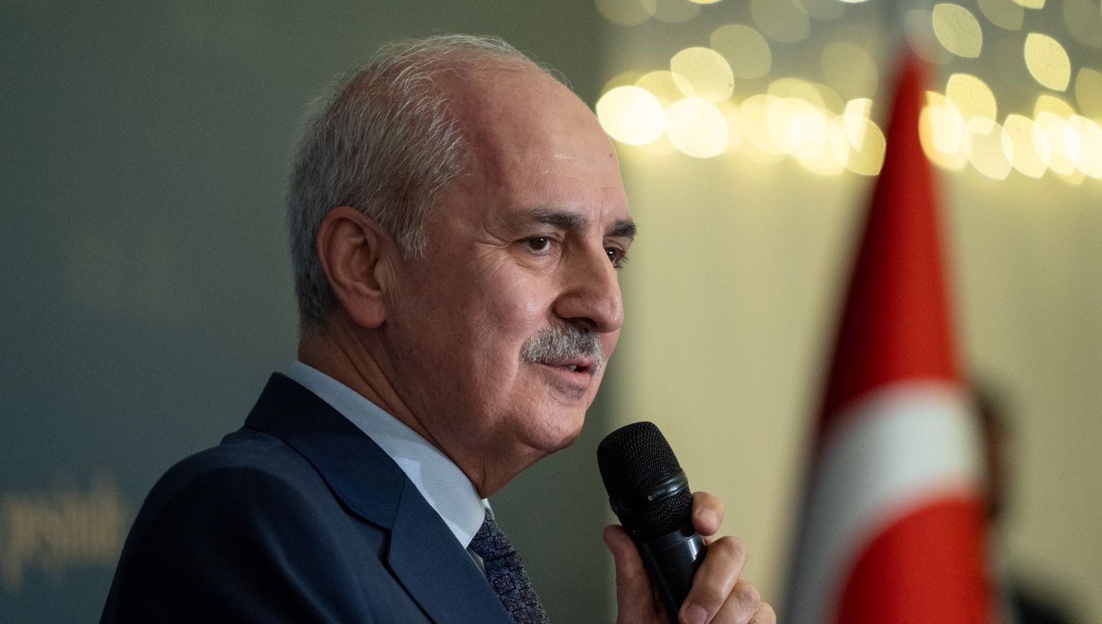 Kurtulmuş’tan 24 Kasım Öğretmenler Günü mesajı